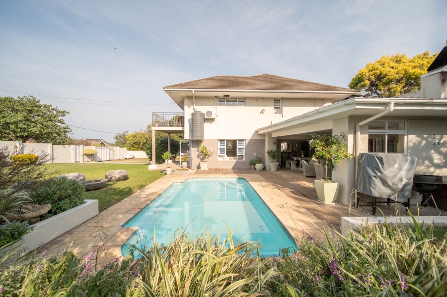 5 Bedroom Property for Sale in Selborne Eastern Cape